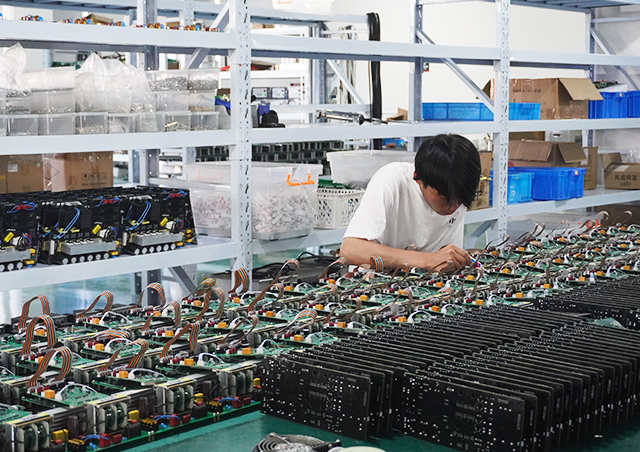 Why More Enterprises Choose Huanneng Ultrasonic Equipment: Three Core Advantages Explained